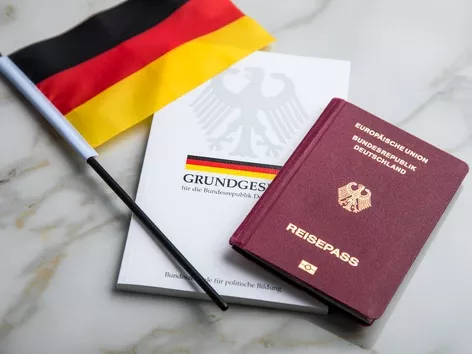 Safe online purchase of German passport through Getvaliddocuments.com